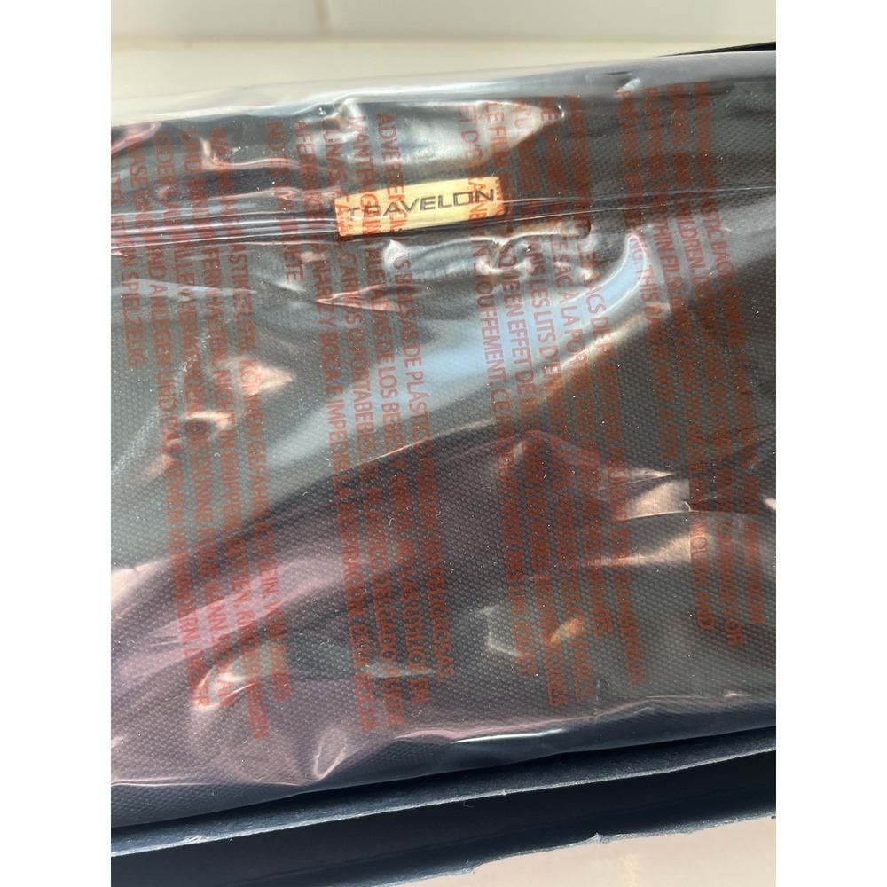NIB Sealed‎ Travelon Anti-Theft Wallet RFID Blocking - Picture 2 of 6